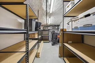 2710 Steel St, Houston, TX 77098 - Photo 39