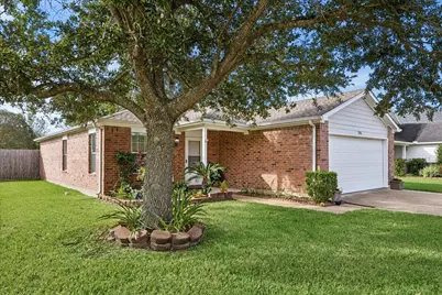 3206 Berryfield Lane, Pearland, TX 77581 - Photo 3