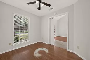 726 Long Prairie Dr, Katy, TX 77450 - Photo 5
