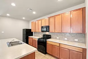 17218 Erin Oaks Ln, Humble, TX 77396 - Photo 15