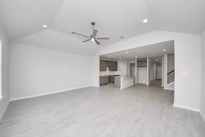 11722 Leafy Laurel Drive, Houston, TX 77066 - Photo 17