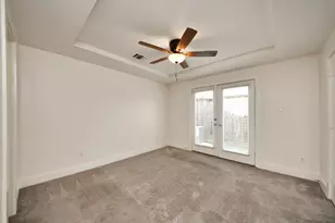 5941 S Loop E, Houston, TX 77033 - Photo 19