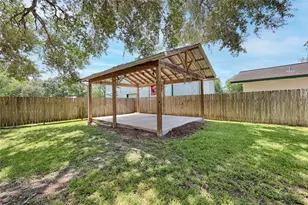 417 S Main St, Hallettsville, TX 77964 - Photo 39