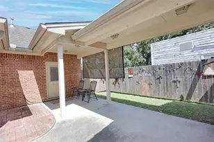 417 S Main St, Hallettsville, TX 77964 - Photo 33