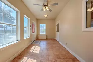 417 S Main St, Hallettsville, TX 77964 - Photo 31