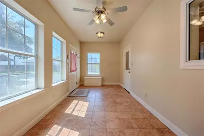 417 S Main Street, Hallettsville, TX 77964 - Photo 29