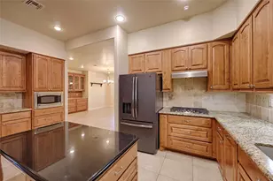 417 S Main St, Hallettsville, TX 77964 - Photo 11