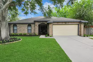 1703 San Jose Block, Friendswood, TX 77546 - Photo 5