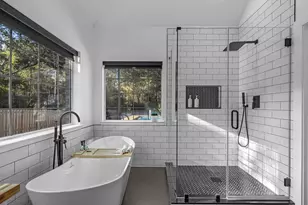 31 Beaconsfield Dr, Magnolia, TX 77355 - Photo 13