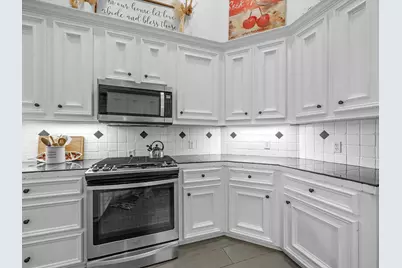 31 Beaconsfield Drive, Magnolia, TX 77355 - Photo 17