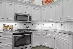 31 Beaconsfield Dr, Magnolia, TX 77355 - Photo 17