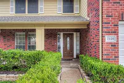 2126 Highland Bay Court, Katy, TX 77450 - Photo 5