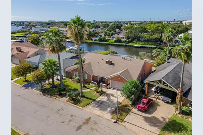 2417 Gerol Drive, Galveston, TX 77551 - Photo 37