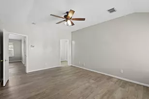 2922 Glencullen Ln, Pearland, TX 77584 - Photo 25