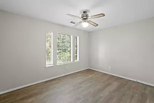 2922 Glencullen Ln, Pearland, TX 77584 - Photo 17