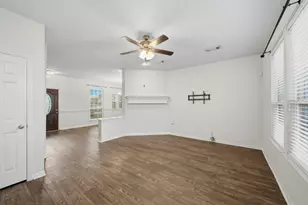 3039 Orange St, Pearland, TX 77581 - Photo 7