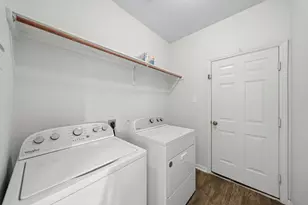 3039 Orange St, Pearland, TX 77581 - Photo 15