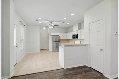 3039 Orange Street, Pearland, TX 77581 - Photo 9