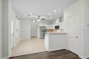 3039 Orange St, Pearland, TX 77581 - Photo 9
