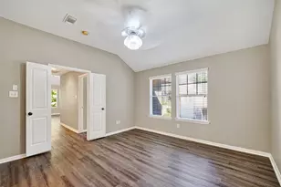 77 Woodlily Pl, The Woodlands, TX 77382 - Photo 15