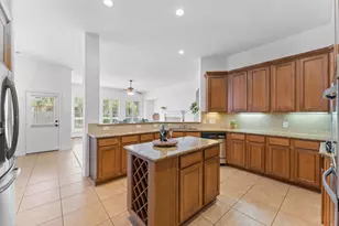 47 N Winsome Path Circle, The Woodlands, TX 77382 - Photo 33