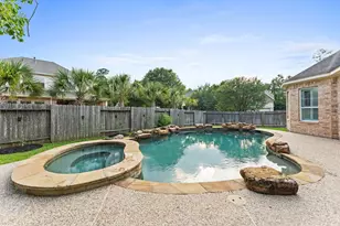 47 N Winsome Path Circle, The Woodlands, TX 77382 - Photo 3