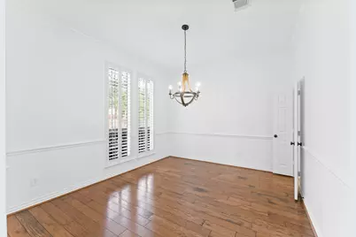 47 N Winsome Path Circle, The Woodlands, TX 77382 - Photo 9