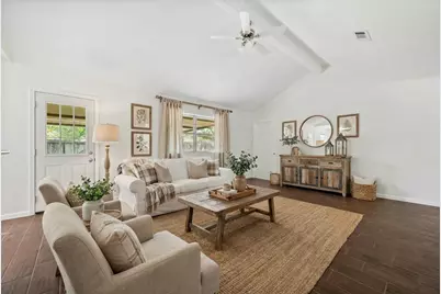 3930 Tumbleweed Lane, Baytown, TX 77521 - Photo 5