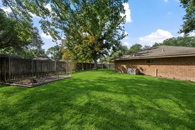 3930 Tumbleweed Lane, Baytown, TX 77521 - Photo 21