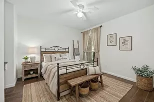 3930 Tumbleweed Ln, Baytown, TX 77521 - Photo 15