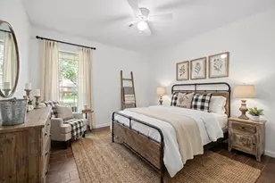 3930 Tumbleweed Ln, Baytown, TX 77521 - Photo 17