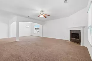 1015 Cedar Lake Ct, Conroe, TX 77384 - Photo 11