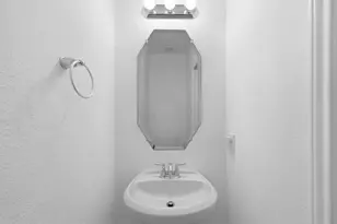 1015 Cedar Lake Ct, Conroe, TX 77384 - Photo 23