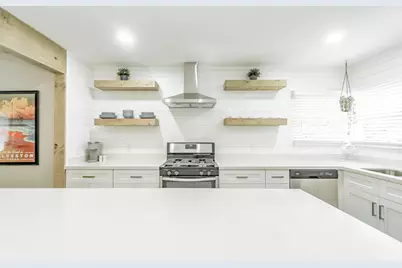 1102 45th Street, Galveston, TX 77550 - Photo 17