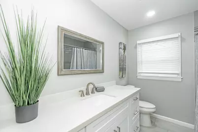 1102 45th Street, Galveston, TX 77550 - Photo 33