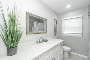 1102 45th St, Galveston, TX 77550 - Photo 33