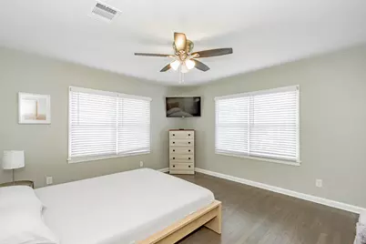 1102 45th Street, Galveston, TX 77550 - Photo 25