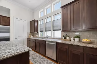 705 Delano Street, Houston, TX 77003 - Photo 17