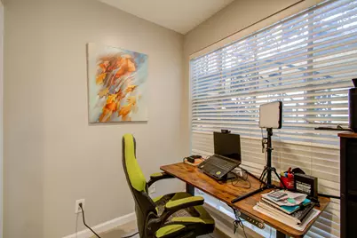 2575 Marilee Lane #1, Houston, TX 77057 - Photo 7