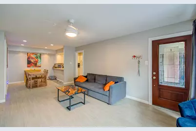 2575 Marilee Lane #1, Houston, TX 77057 - Photo 5