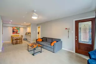 2575 Marilee Ln, Houston, TX 77057 - Photo 5