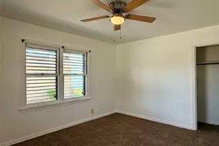 2311 52nd St, Galveston, TX 77551 - Photo 17