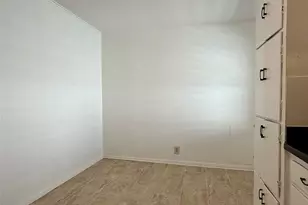 2311 52nd St, Galveston, TX 77551 - Photo 23
