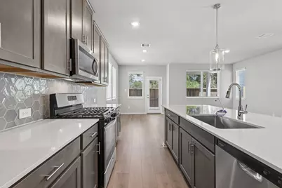 6325 Sapphire Ocean Drive, Houston, TX 77092 - Photo 13