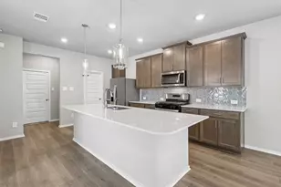 6325 Sapphire Ocean Dr, Houston, TX 77092 - Photo 11
