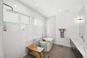 912 W 19th St, Houston, TX 77008 - Photo 31