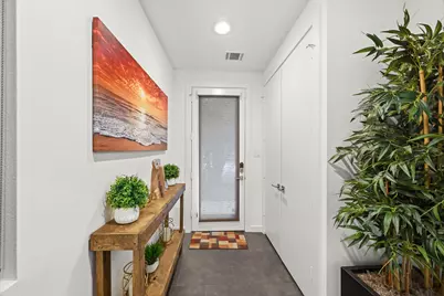 912 W 19th Street #C, Houston, TX 77008 - Photo 9