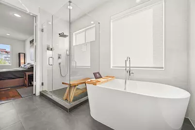 912 W 19th Street #C, Houston, TX 77008 - Photo 33