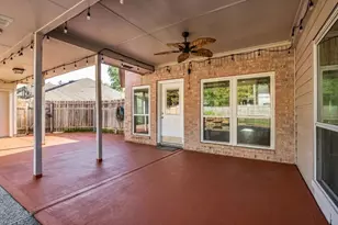 11506 Faulkey Gully Cir, Houston, TX 77070 - Photo 37