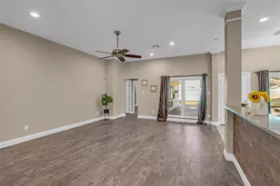 11506 Faulkey Gully Cir, Houston, TX 77070 - Photo 13